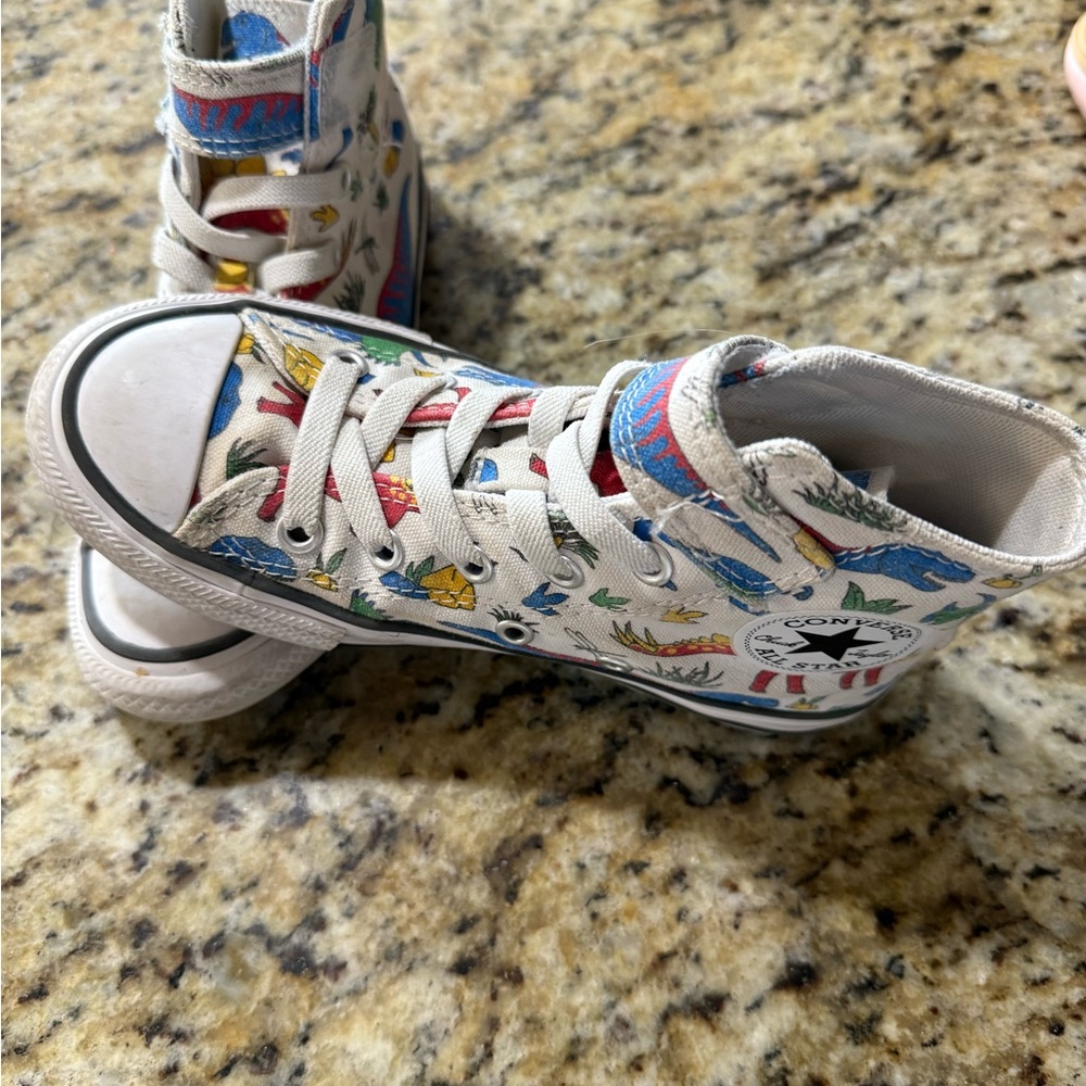 Converse Kids High-Top Sneakers in White with Blue, Red, Yellow & Green Print